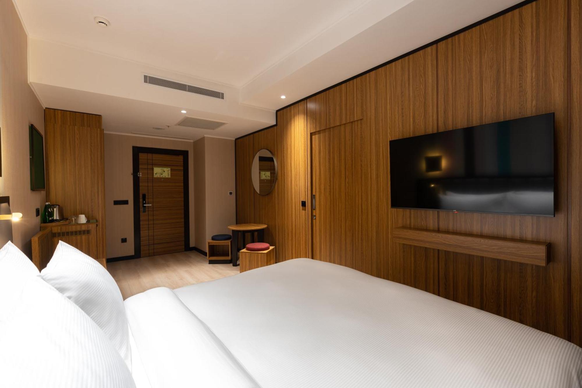 Ramada Encore By Wyndham Tasken Kültér fotó