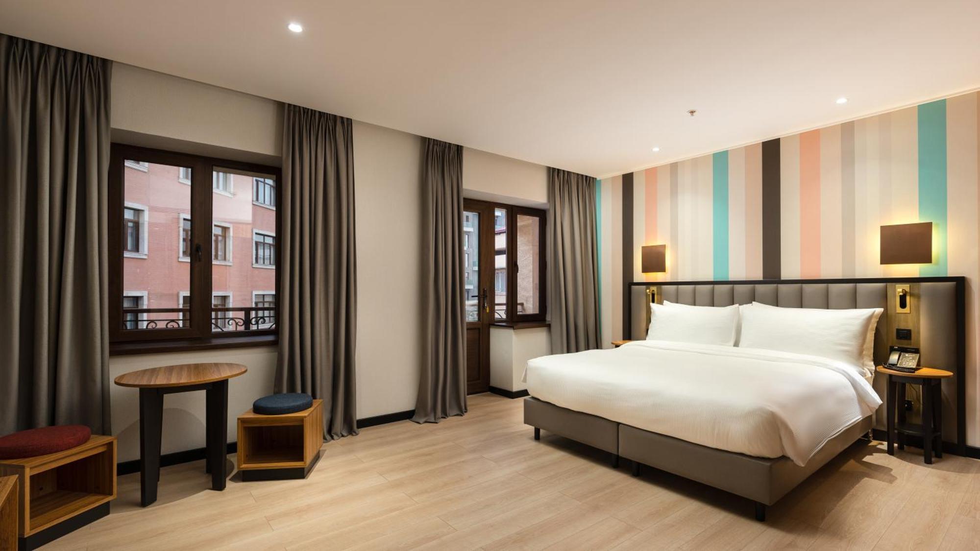 Ramada Encore By Wyndham Tasken Kültér fotó