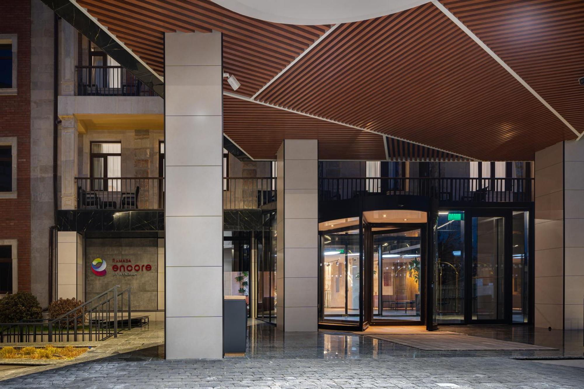 Ramada Encore By Wyndham Tasken Kültér fotó