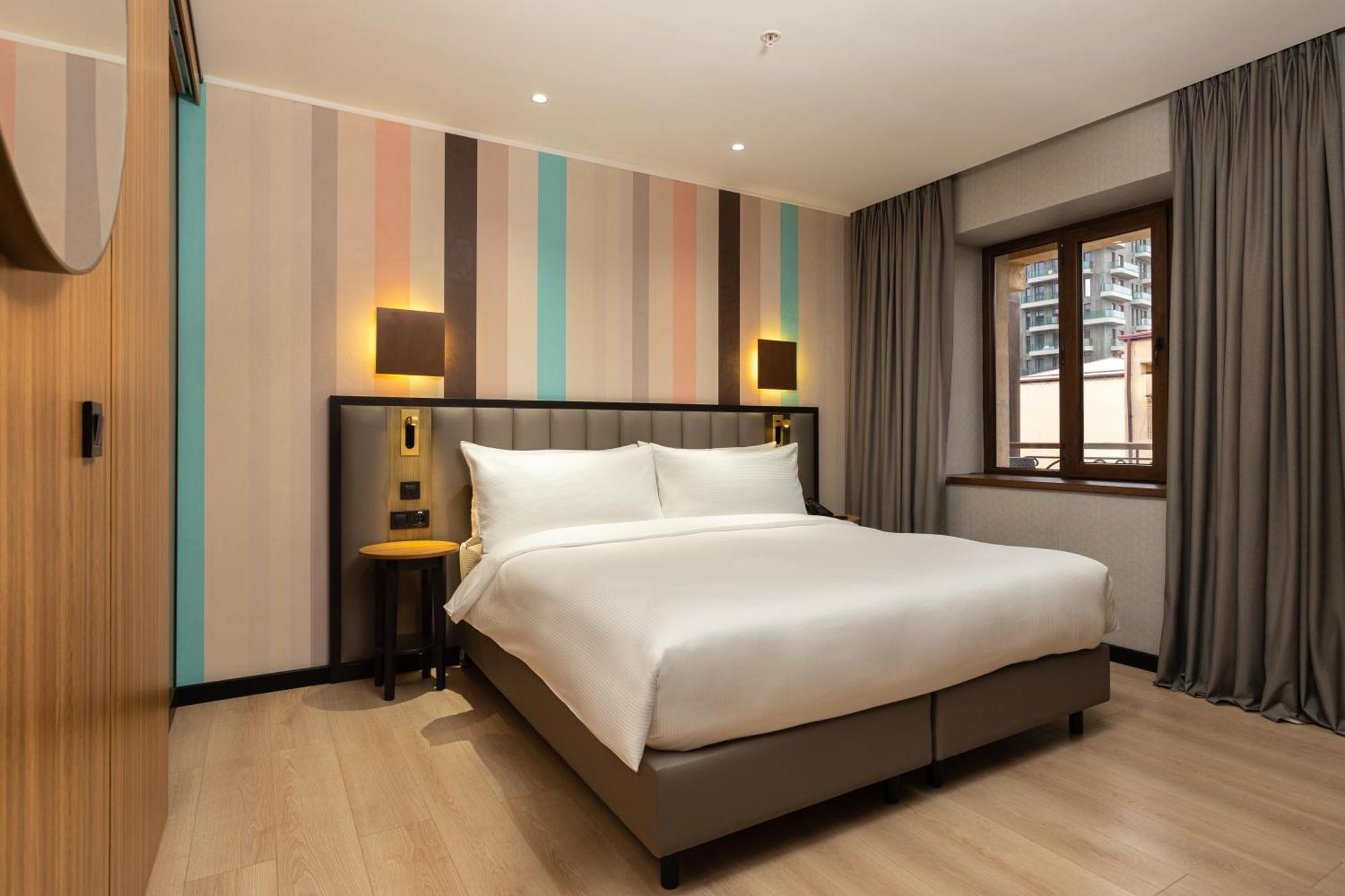 Ramada Encore By Wyndham Tasken Kültér fotó