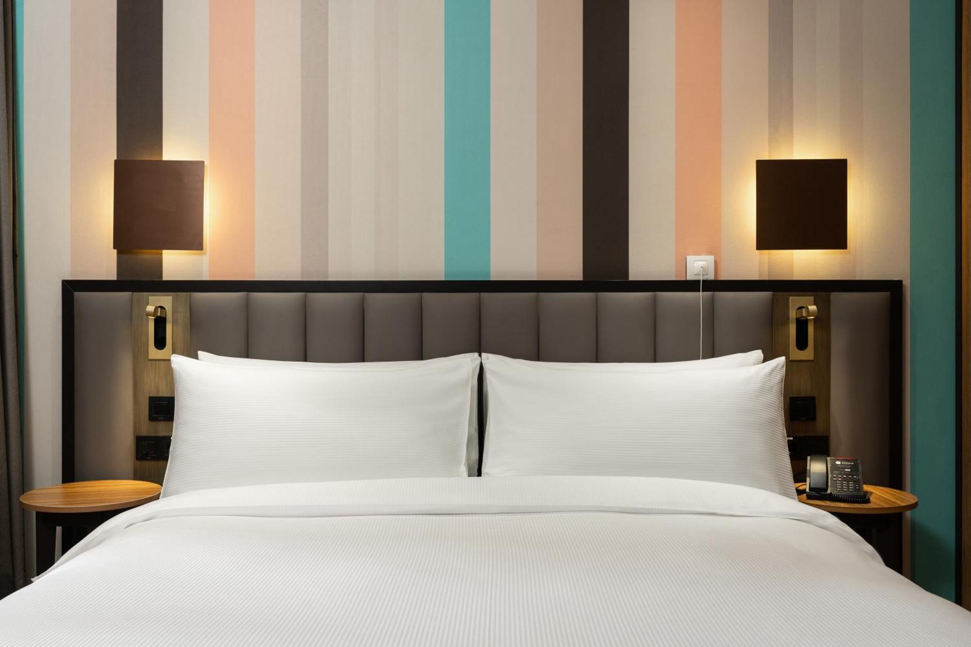 Ramada Encore By Wyndham Tasken Kültér fotó